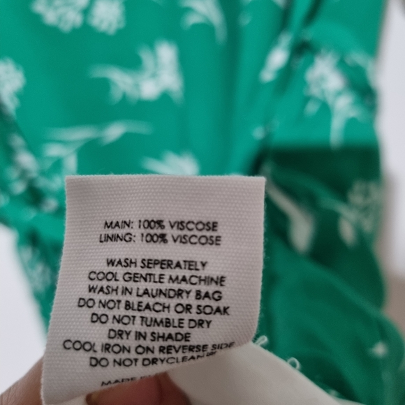 Decjuba Size 14 Green Floral Summer Dress - Picture 7 of 7